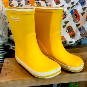 Yellow rain boots.